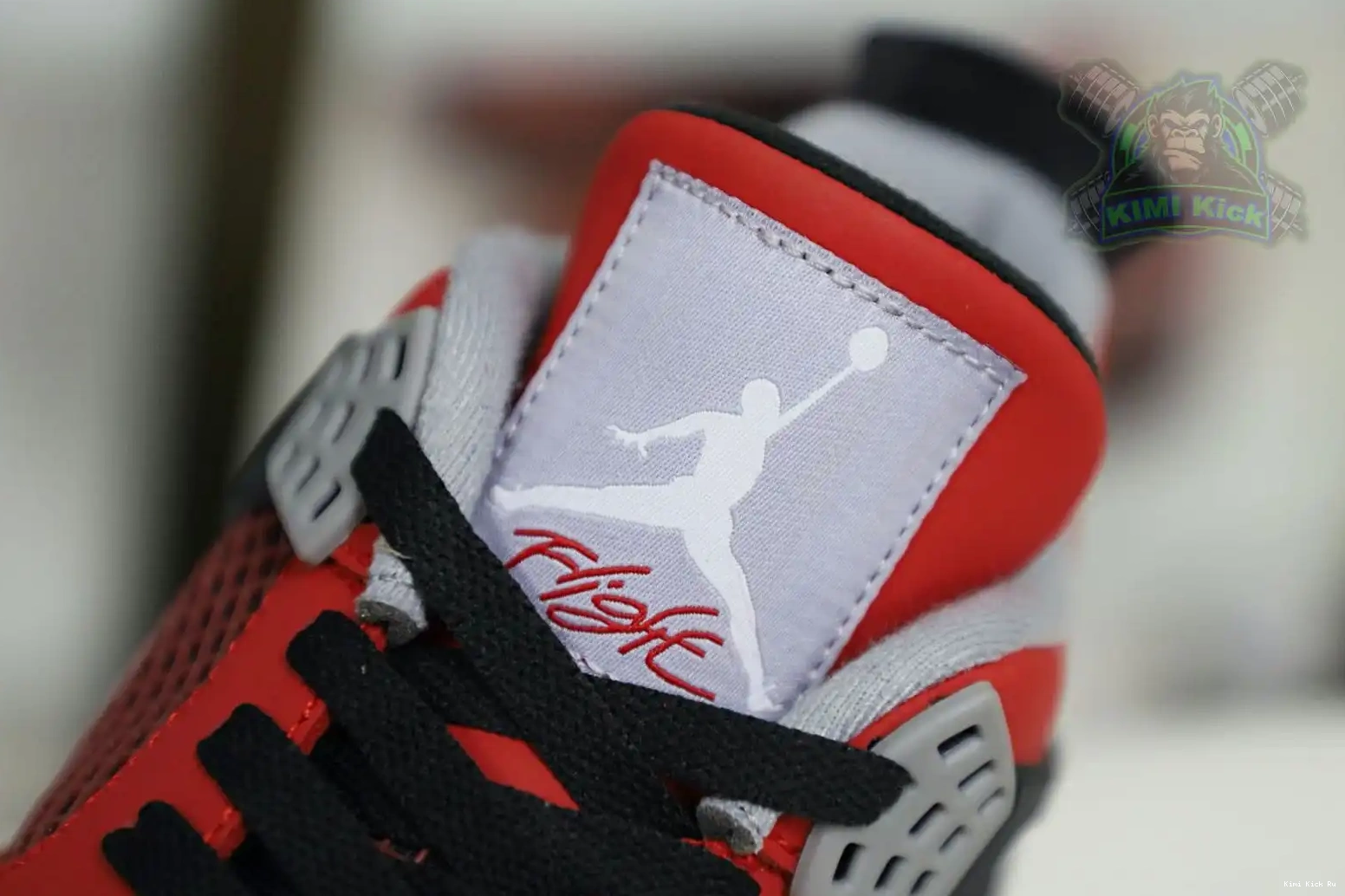 Jordan RetroToro Air Kimikick Jordan4 Bravo 0405
